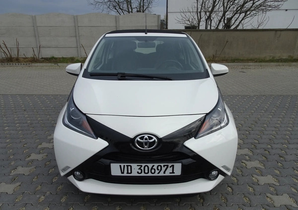 Toyota Aygo cena 32700 przebieg: 34900, rok produkcji 2015 z Ropczyce małe 154